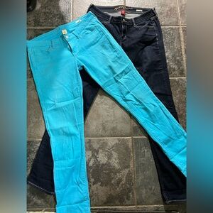 Blue and Black Skinny Jeans-women’s size 9.
